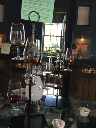 Winery «Flight of Five Winery», reviews and photos, 2 Pine St, Lockport, NY 14094, USA