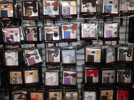 Clothing Store «K&G Fashion Superstore», reviews and photos, 2636 George Busbee Pkwy NW, Kennesaw, GA 30144, USA