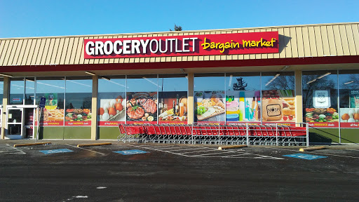 Grocery Store «Grocery Outlet Bargain Market», reviews and photos, 2060 River Rd, Eugene, OR 97404, USA