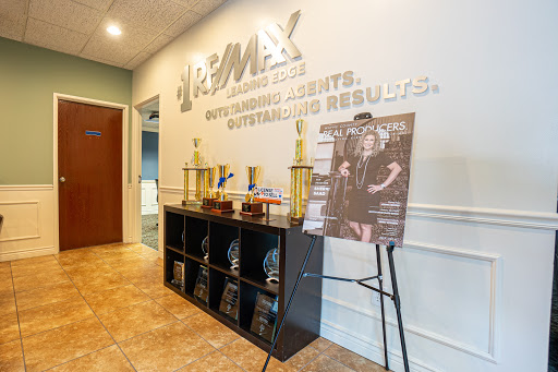 Real Estate Agency «Re/Max Leading Edge», reviews and photos, 25050 Ford Rd, Dearborn Heights, MI 48127, USA