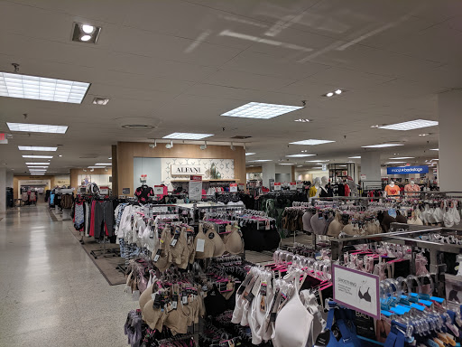 Shopping Mall «Roosevelt Mall», reviews and photos, 2339 Cottman Ave #1, Philadelphia, PA 19149, USA