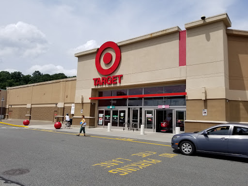 Department Store «Target», reviews and photos, 543 River Rd, Edgewater, NJ 07020, USA