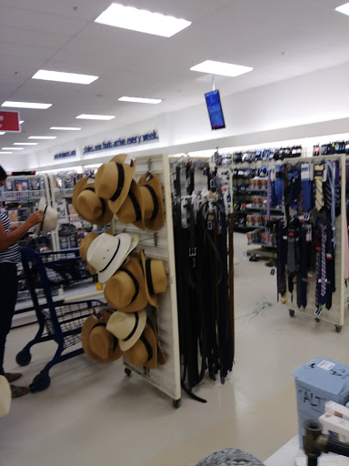 Department Store «Marshalls», reviews and photos, 168-23 Jamaica Ave, Jamaica, NY 11432, USA