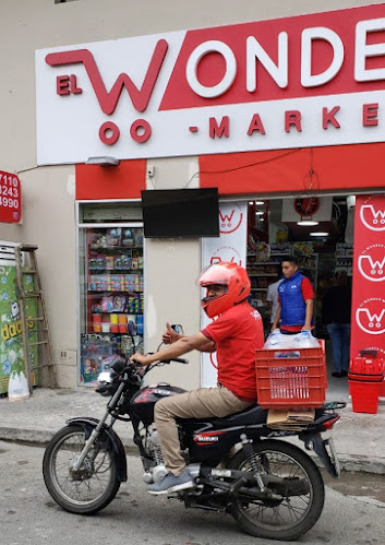 Wonder Market vía a Costa, Puerto Azul, Guayaquil
