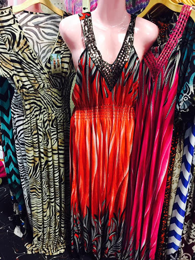 Flea Market «Springfield Flea Market & Gifts», reviews and photos, 1325 E Trafficway St, Springfield, MO 65802, USA