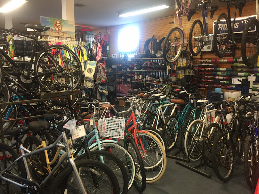 Sporting Goods Store «Play It Again Sports (Pacific Beach)», reviews and photos, 1401 Garnet Ave, San Diego, CA 92109, USA