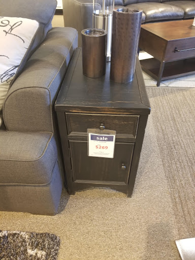 Furniture Store «Ashley HomeStore», reviews and photos, 2302 E Springs Dr, Madison, WI 53704, USA