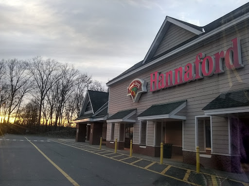 Grocery Store «Hannaford Supermarket», reviews and photos, 35 Hannaford Dr, Red Hook, NY 12571, USA