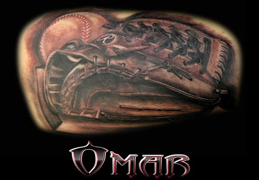 Tattoo Shop «Wyze Guyz Tattoo Parlor», reviews and photos, 3012 Lee Trevino Dr B, El Paso, TX 79936, USA