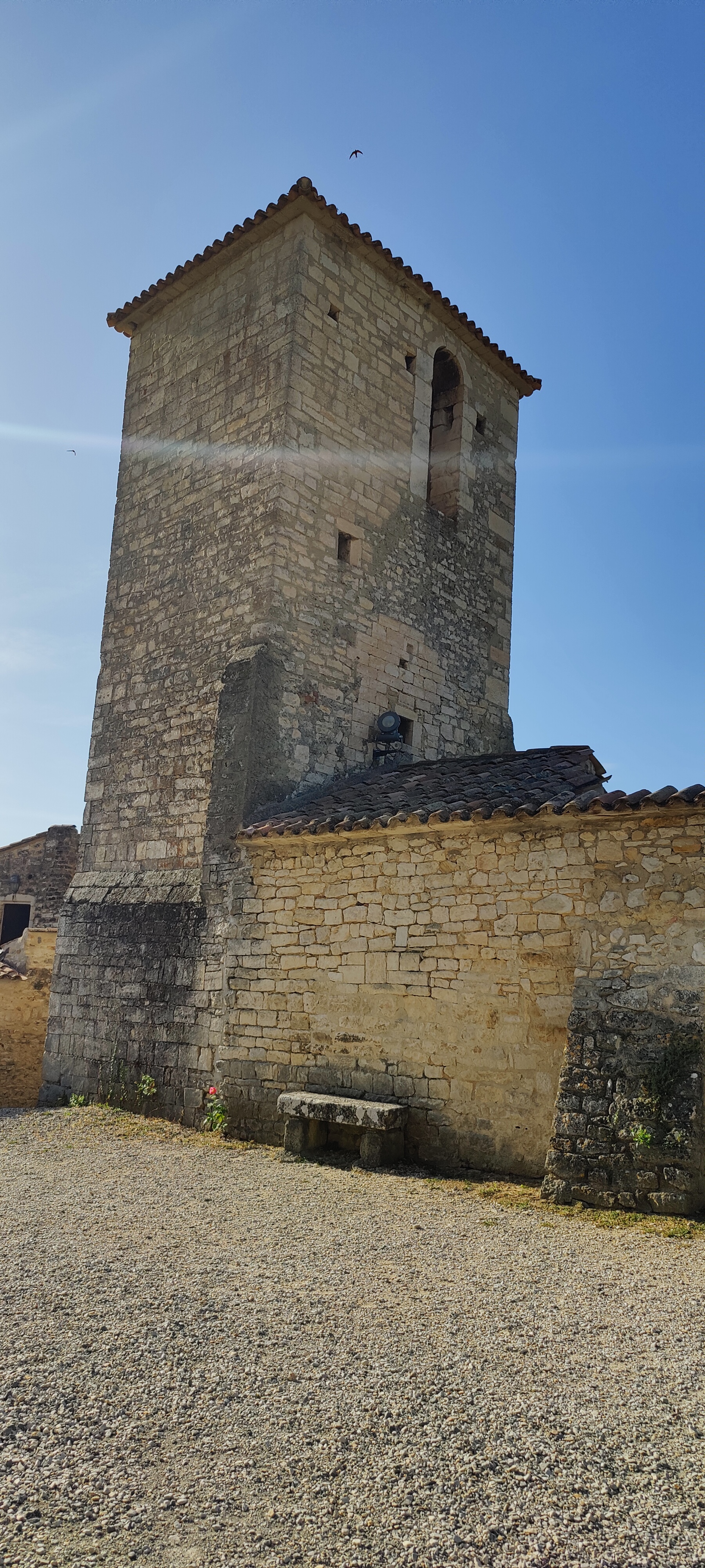 Photo n° 12 de l'avis de Bourlon.t fait le 20/06/2022 à 07:23