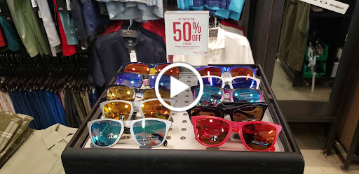 Sunglasses Store «Oakley Vault», reviews and photos, 3939 S Interstate Hwy 35 #191, San Marcos, TX 78666, USA
