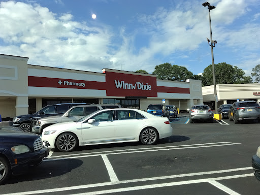 Grocery Store «Winn-Dixie», reviews and photos, 701 E Main St, Prattville, AL 36067, USA