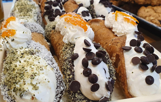 кв. Розариума, ул. „Стефан Караджа“ 58, 6100 Казанлък