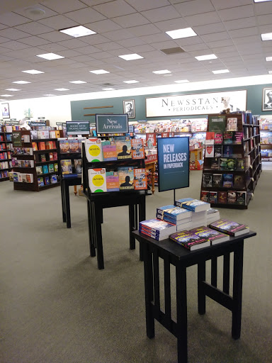 Book Store «Barnes & Noble», reviews and photos, 4300 Montgomery Rd, Ellicott City, MD 21043, USA