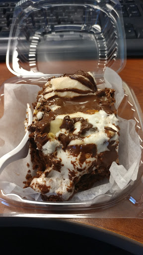 Natural Foods Store «Benefit Your Life Gluten Free Market and Bakery», reviews and photos, 620 N Campbell Station Rd #24, Knoxville, TN 37934, USA