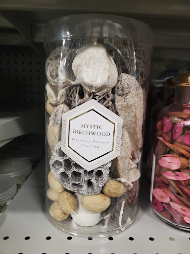 Home Goods Store «At Home», reviews and photos, 2420 Wisteria Dr SW, Snellville, GA 30078, USA