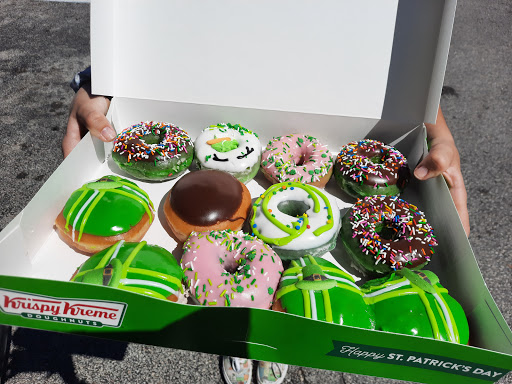 Bakery «Krispy Kreme Doughnuts», reviews and photos, 5318 W Irlo Bronson Memorial Hwy, Kissimmee, FL 34746, USA
