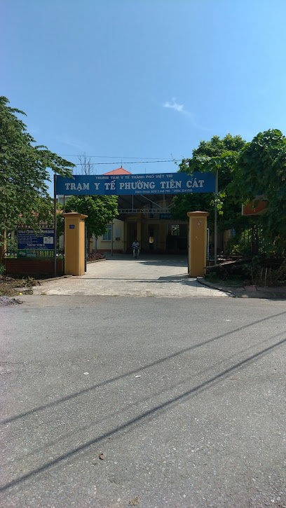 Trạm y tế Tiên Cát