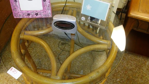 Thrift Store «Second Chance Thrift», reviews and photos, 1674 Ogden Ave, Chicago, IL 60612, USA