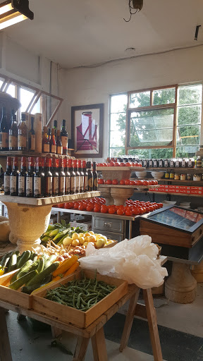 Grocery Store «Locally Grown Gardens», reviews and photos, 1050 E 54th St, Indianapolis, IN 46220, USA