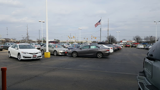 Toyota Dealer «Walker Toyota», reviews and photos, 8457 N Springboro Pike, Miamisburg, OH 45342, USA