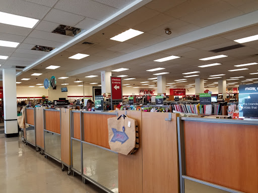 Department Store «T.J. Maxx», reviews and photos, 68 Frontage Rd, East Haven, CT 06512, USA