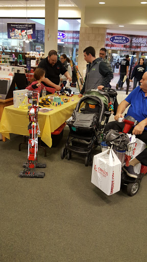 Book Store «Barnes & Noble», reviews and photos, 3701 McKinley Pkwy, Buffalo, NY 14219, USA