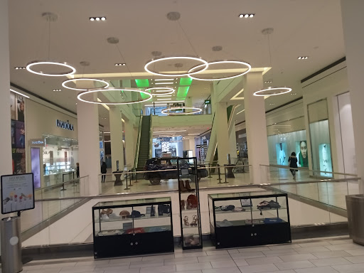 Shopping Mall «The Gallery», reviews and photos, 901 Market St, Philadelphia, PA 19107, USA