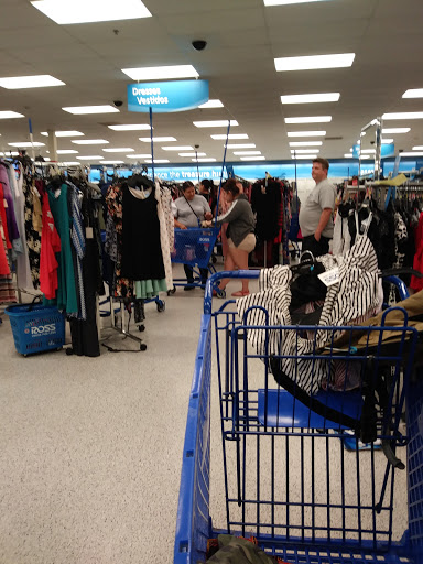 Clothing Store «Ross Dress for Less», reviews and photos, 19113 Lyndon B Johnson Fwy, Mesquite, TX 75150, USA