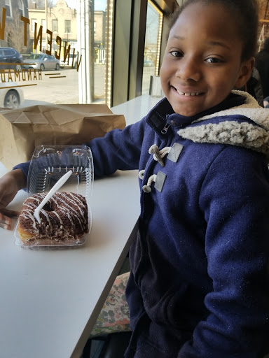 Donut Shop «Vincent Van Doughnut», reviews and photos, 40 N Central Ave, Clayton, MO 63105, USA