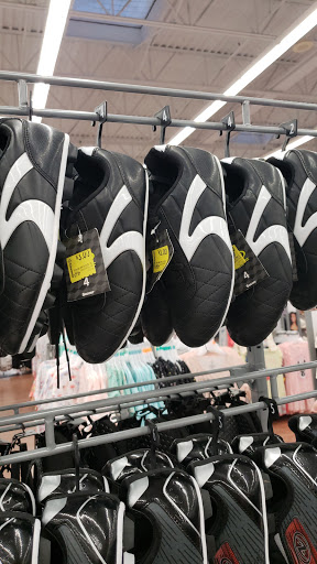 Department Store «Walmart Supercenter», reviews and photos, 3911 Bienville Blvd, Ocean Springs, MS 39564, USA