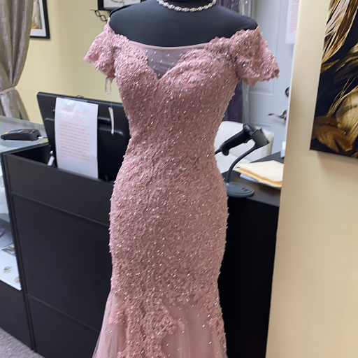 Bridal Shop «Allettante Bellezza Bridal and Designer Gowns», reviews and photos, 2325 SE Federal Hwy, Stuart, FL 34994, USA