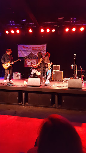 Bar «The Waiting Room Lounge», reviews and photos, 6212 N Maple St, Omaha, NE 68104, USA