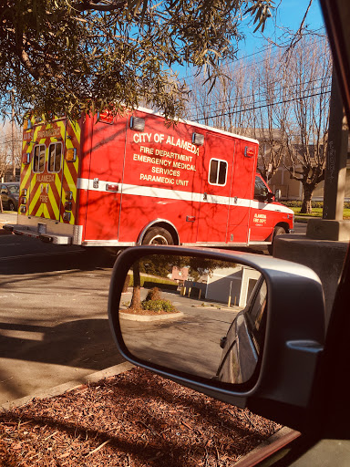 Drug Store «Walgreens», reviews and photos, 1916 Webster St, Alameda, CA 94501, USA