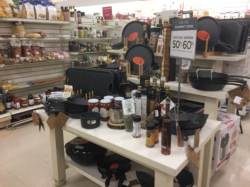 Department Store «Marshalls & HomeGoods», reviews and photos, 3405 Erie Blvd E, Syracuse, NY 13214, USA