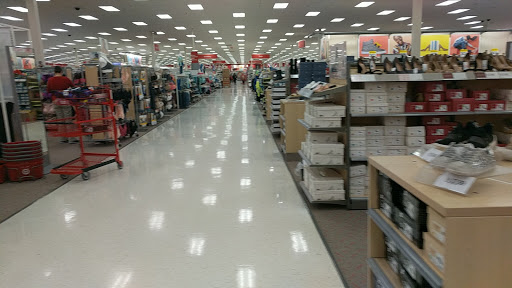 Department Store «Target», reviews and photos, 220 S River Rd, Bedford, NH 03110, USA