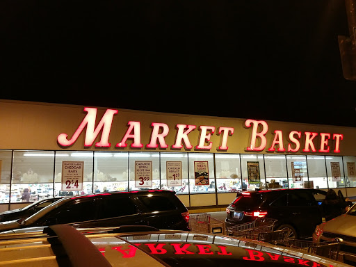 Grocery Store «Market Basket», reviews and photos, 11 Wood St, Lowell, MA 01851, USA