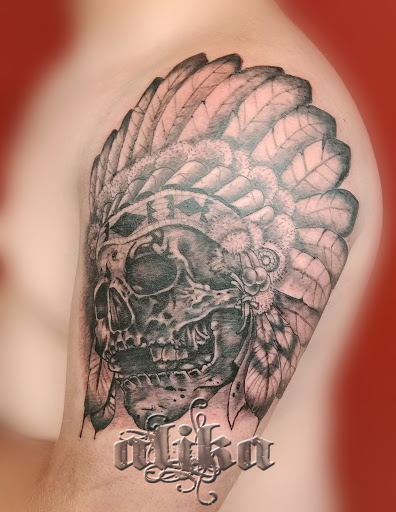 Tattoo Shop «Black Pearl Tattoo Studio & Gallery», reviews and photos, 509 Main St, Hyannis, MA 02601, USA