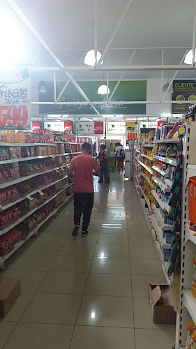 Opiniones de Supermercado El Trébol Panguipulli en Panguipulli - Supermercado