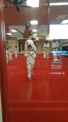 Discount Store «Dollar General», reviews and photos, 457 Bedford Euless Rd, Hurst, TX 76053, USA