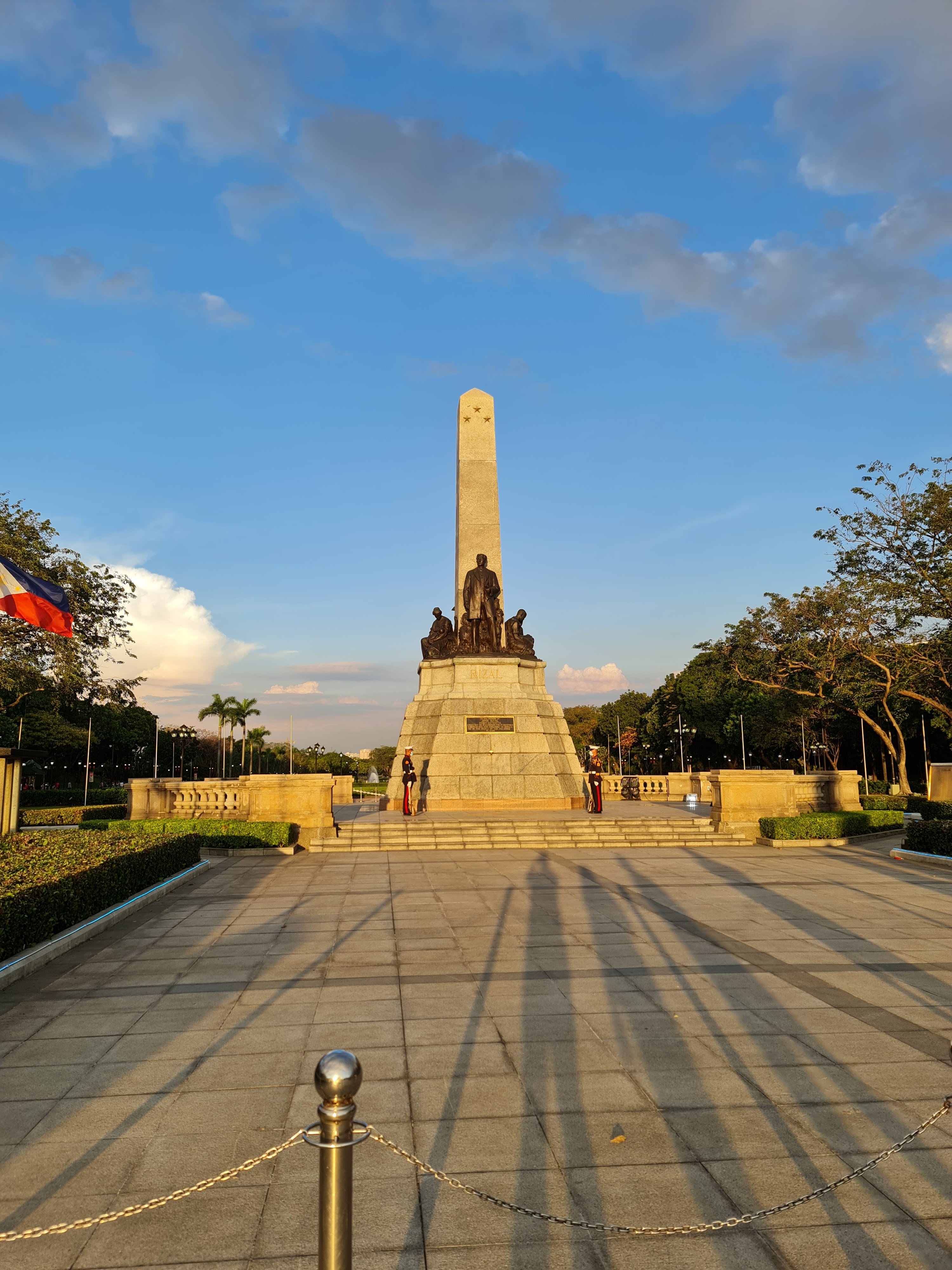 Picture of a place: Rizal Park