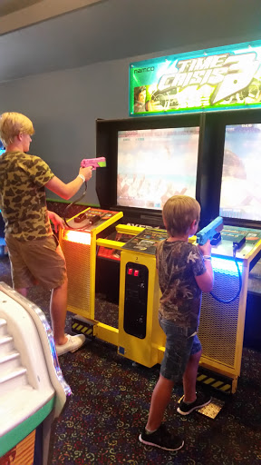 Amusement Park «Mountasia», reviews and photos, 175 Ernest W Barrett Pkwy NW, Marietta, GA 30066, USA