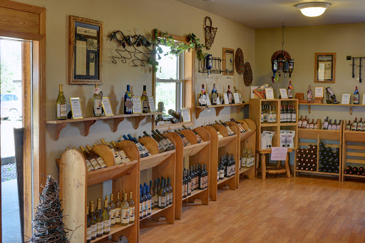 Winery «Massbach Ridge Winery», reviews and photos, 8837 S Massbach Rd, Elizabeth, IL 61028, USA