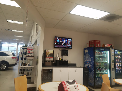 Car Dealer «Spitzer Kia Cleveland», reviews and photos, 3414 Brookpark Rd, Cleveland, OH 44134, USA