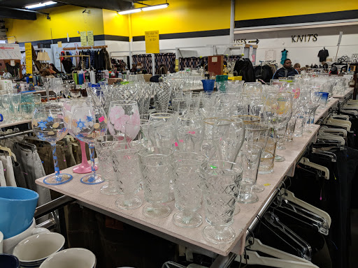 Thrift Store «Global Thrift», reviews and photos, 322 Moody St, Waltham, MA 02453, USA