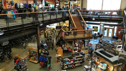 Camping Store «REI», reviews and photos, 3334 W Friendly Ave #140, Greensboro, NC 27410, USA