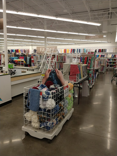 Fabric Store «Jo-Ann Fabrics and Crafts», reviews and photos, 6930 W Kellogg Dr, Wichita, KS 67209, USA