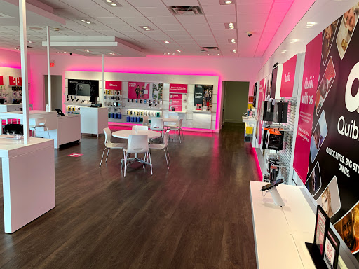 Cell Phone Store «T-Mobile», reviews and photos, 5455 Wadsworth Bypass, Arvada, CO 80002, USA