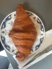 Croissant du Restaurant servant le petit-déjeuner The Hardware Société à Paris - n°9