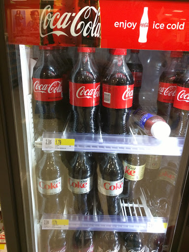 Shopping Mall «The Brickyard», reviews and photos, 2600 N Narragansett Ave, Chicago, IL 60639, USA